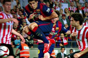 平博-梅西对阵海港展开拉锯大战，最终险胜对手！