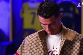 平博官网-C罗迎来十二赛季出色发挥，公牛观众热烈欢呼！